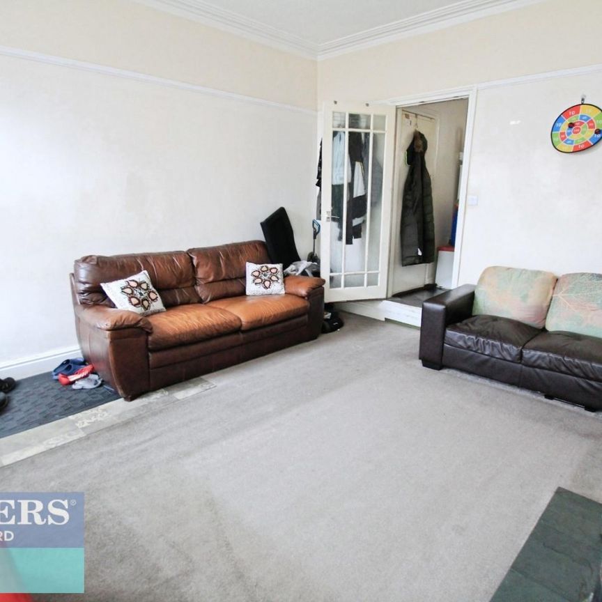 3 bedroom House To Let - Photo 1