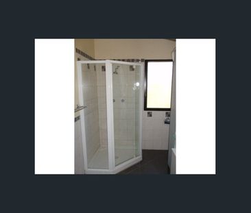 18 Vaughan Street, Yeppoon, Qld 4703 - Photo 2