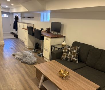 For Lease - 39 Amherst Avenue Unit# Lower, Toronto, Ontario - Photo 2