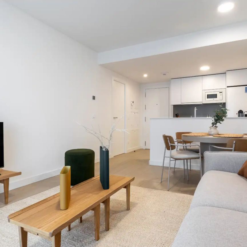 Piso de alquiler en Calle Islas Caimán, 3, El Olivar - Photo 1