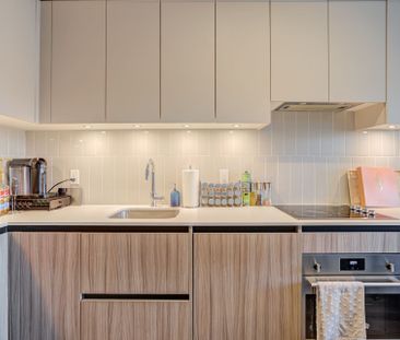 For Lease - 8 Beverley Glen Boulevard Unit# 217, Vaughan, Ontario - Photo 5