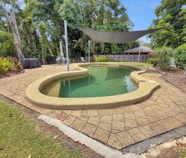 Charming Stand-Alone Villa in Whitfield Location - Photo 6