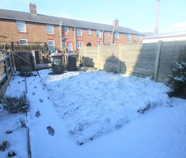 3 bedroom terraced house to rent - Photo 5