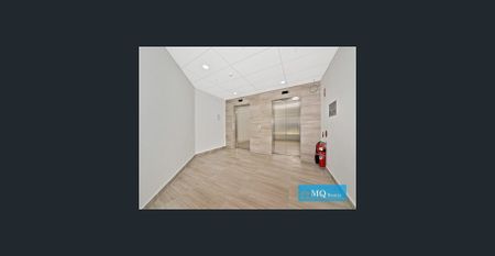 Brand New Carpet! - Spacious and Top Quality 1 bedroom + study room Apartment in Aubun - Photo 3