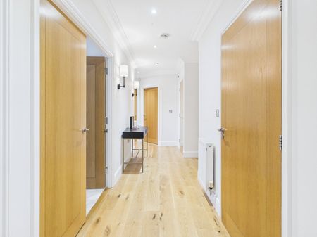 Oval Way, Gerrards Cross, Buckinghamshire,SL9 - Photo 5