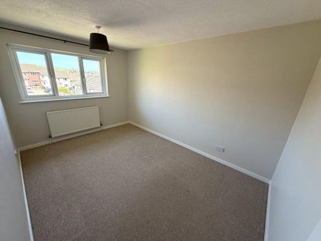 3 bedroom maisonette to rent - Photo 3