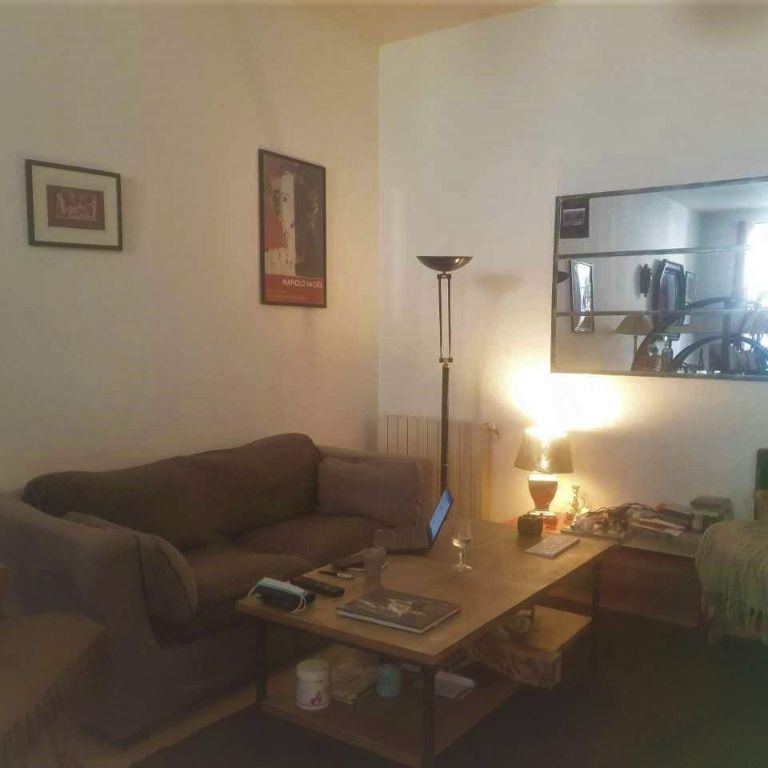 Location Appartement 4 pièces 94m² NIMES 30000 - Photo 1
