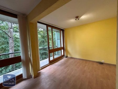 Appartement à louer 3 pièces 65.9m² - Photo 2