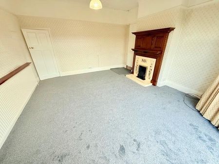 3 bedroom detached house to rent - Photo 2
