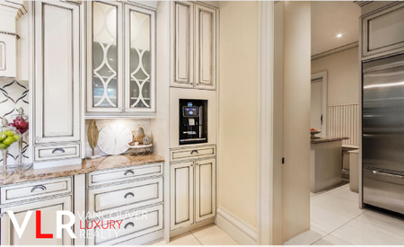 House in Surrey, BC - Photo 5