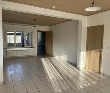 ERPE MERE - Ruime gezinswoning met tuin - Photo 1