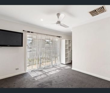 Central Gem! - Photo 1