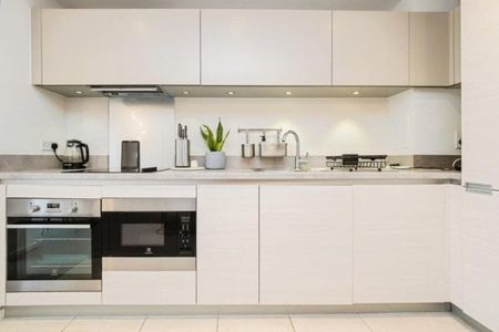 Exeter Road, London, E16, Property for rent - Photo 5