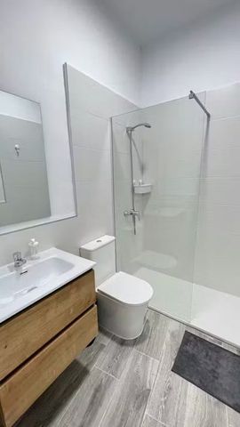 Calle de la Luna, Madrid, Community of Madrid 28004 - Photo 4