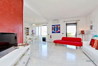 Trilocale in Via Caterina Fieschi, Roma