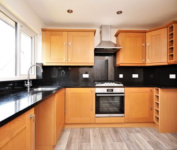 2 bedroom flat to rent, - Photo 4