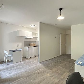 Appartement 1 pièces 32m2 REIMS 599 euros - Photo 1