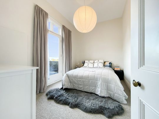 Welcome home to 16 Saint Mary Street - Photo 1