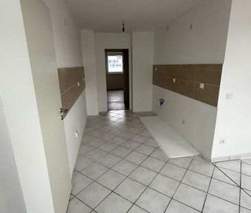 ERSTBEZUG nach Modern. 3,5 Zi. Wohnung + Balkon + Abstellkammer - Photo 3