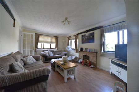 4 bedroom detached house to rent - Photo 5