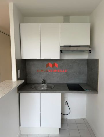 Location Appartement 1 pièce 26m² - Photo 4