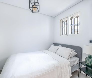 Middle Floor Apartment in Nueva Andalucía - Photo 4