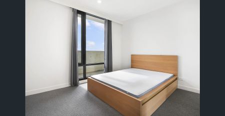 Stylish Furnished Living in Convenient Blackburn - Photo 3