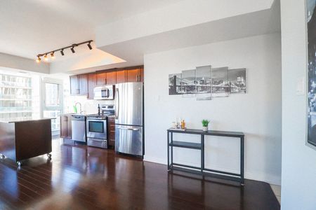 179 Metcalfe Street - 1809 Unit 1809 Ottawa ON K2P 0W1 - Photo 4