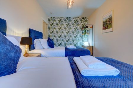 2 Bed Maisonette, Becketts Park Drive, LS6 - Photo 4