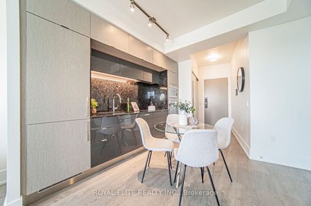 For Lease - 10 York Street Unit# 3908, Toronto, Ontario - Photo 4