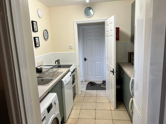 2 bedroom cottage to rent - Photo 1