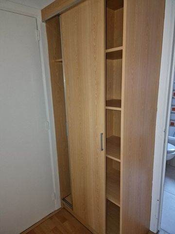 Appartement te huur in Kortrijk - Photo 2