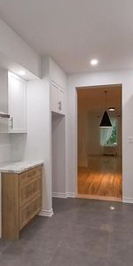 Superbe 6 1/2 rue Lafontaine, 2,000$/mois. Clé en main. - Photo 4