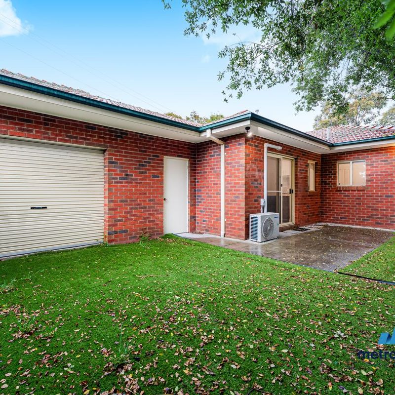 2/39 Marlborough Street, BENTLEIGH EAST, VIC - Photo 1