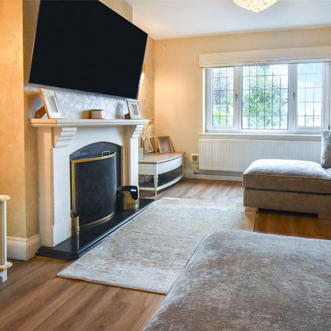 3 bedroom semi-detached house to rent - Photo 1