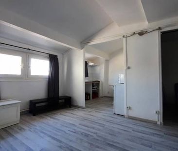 Appartement à louer 1 pièce - 27,62 m2 meublé à La Seyne-sur-Mer centre-ville - Photo 3