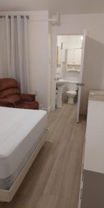 2 1/2 meublé St-Sauveur - Photo 4