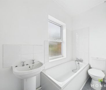 2 bedroom terraced house to rent - Photo 6
