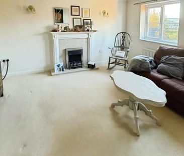 Shaw Drive, Fradley, WS13 - Photo 1