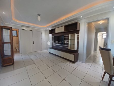 Apartamento com 3 quartos e 148m² para alugar em Marechal Rondon, Canoas. - Foto 2
