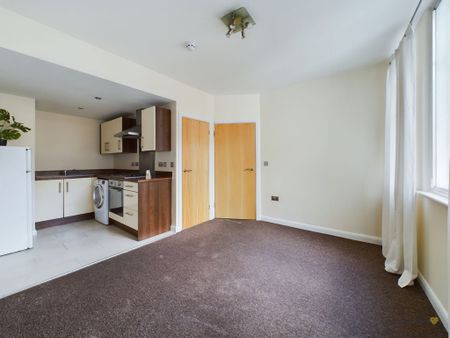2 bedroom apartment to let - Photo 4