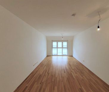 Moderne Dachgeschosswohnung mit hochwertiger Ausstattung - Foto 1