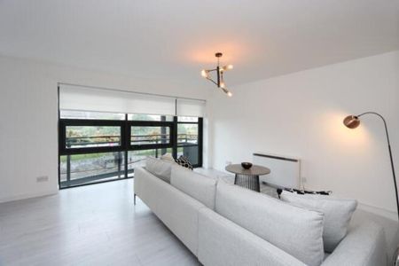 2 bedroom flat to rent - Photo 3