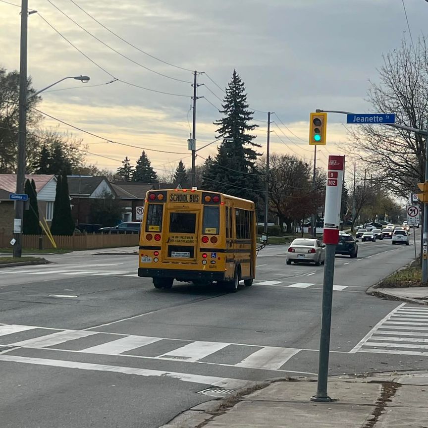 For Lease - 3715 St Clair Avenue Unit# Bsmt, Toronto, Ontario - Photo 1