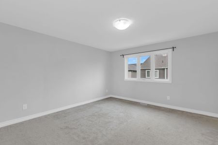 For Lease - 940 Kilbirnie Drive, Barrhaven, Ontario - Photo 4