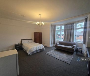 1 bedroom in a house share to rent - Photo 3