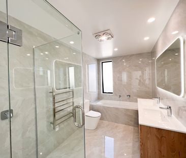 Stylish 4 Bedroom with Study Home in Prime Hillsborough Location - Photo 6