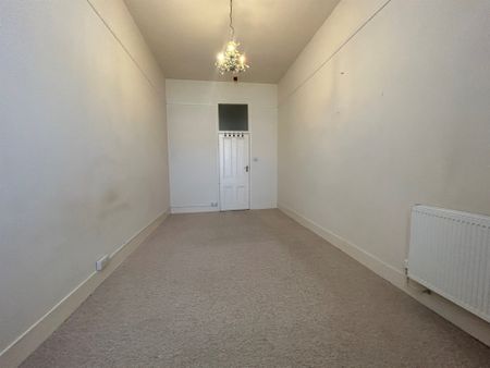 Park Terrace, Bognor Regis - Photo 5