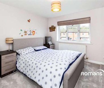 Eskdale Gardens, Maidenhead, Berkshire, SL6 - Photo 5