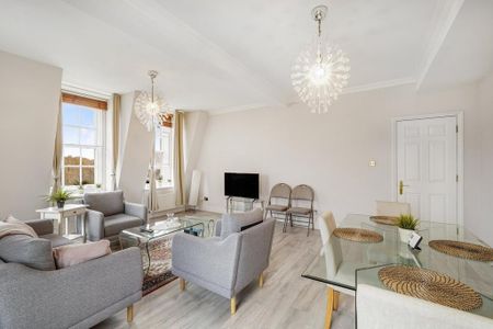 3 bedroom flat to rent - Photo 2